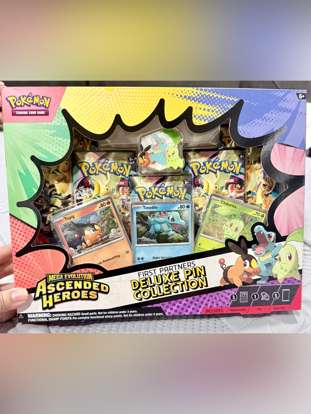 Pokémon First Partners Deluxe Pin Collection - Totodile, Chikorita, Tepig